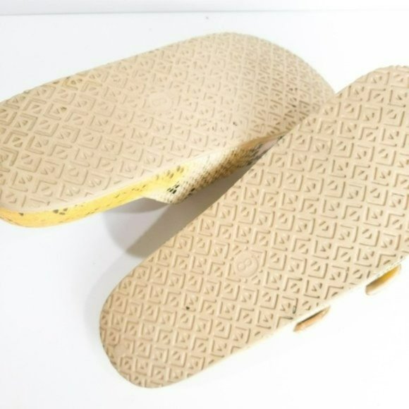 Vince Camuto Mandial Slide Sandals  -8 - Picture 4 of 4